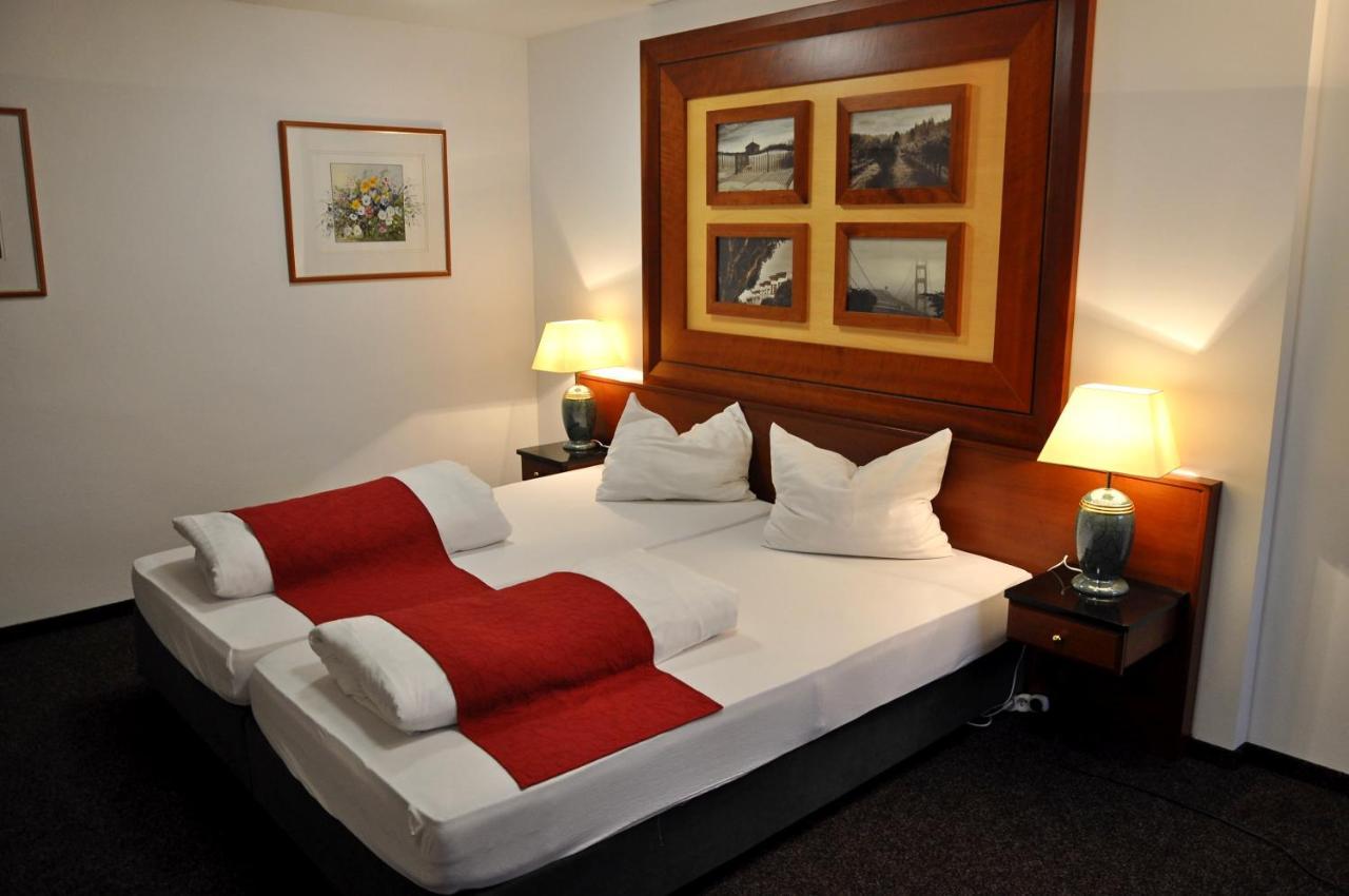 Hotel U Bileho Kone 로케트 외부 사진