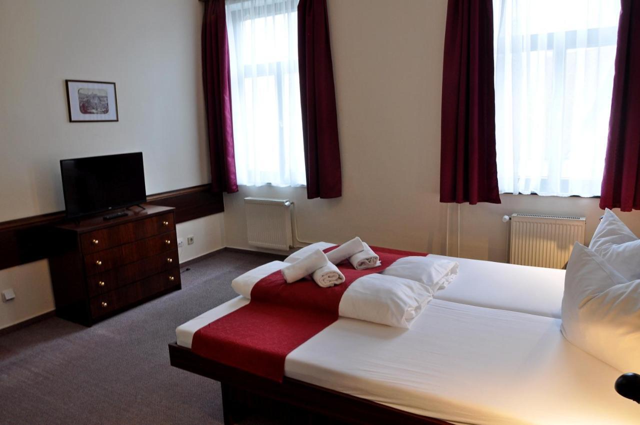 Hotel U Bileho Kone 로케트 객실 사진